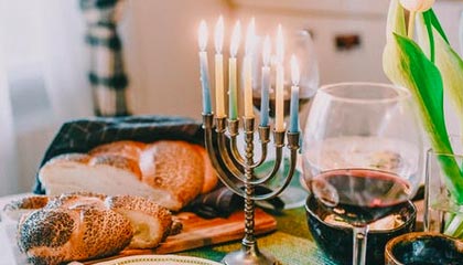 上证证券行业指数上涨0.11%，前十大权重包含中国银河等