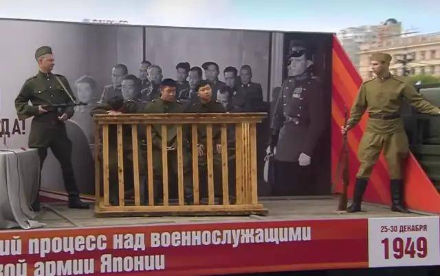 离谱！俄罗斯把日本雇佣兵俘虏关笼子里游街示众？和中国有关系？